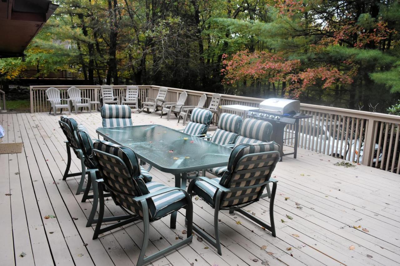 5 Bdr Cabin Game Rm Large Deck Fireplace Firetable Lake Harmony Exterior foto